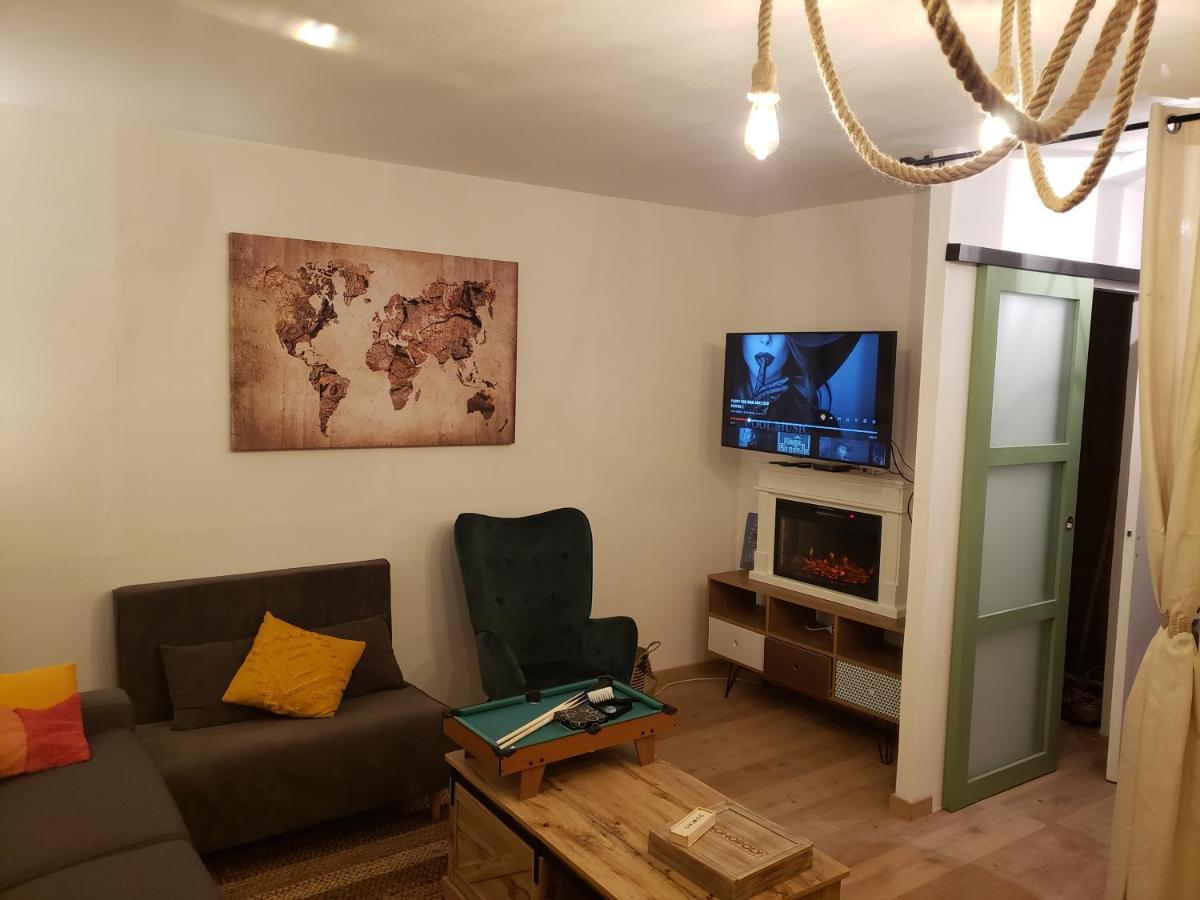 Maison Du Bonheur 2 A Troyes Logement Entier Avec Parking エクステリア 写真